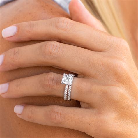 Affordable wedding bands. Things To Know About Affordable wedding bands. 